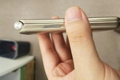 Samsung Galaxy Folder 2 đẹp sang trọng trong bộ ảnh mới