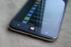 Sẽ có smartphone Samsung chạy cả Android và Windows cùng lúc