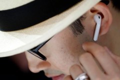 Tai nghe Airpods của Apple không dễ rớt như bạn nghĩ