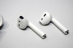 Thiết bị Android cũng có thể dùng tai nghe AirPods của Apple
