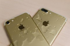 Top 5 điện thoại dùng vô tư dưới trời mưa tầm tã