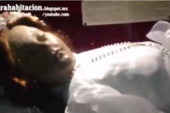 Xác ướp thánh nữ 300 năm tuổi "mở mắt" trong nhà thờ Mexico