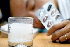 Cách xử trí khi bị ngộ độc thuốc