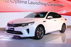 Kia Optima mới tại Việt Nam - rẻ hơn Camry 400 triệu