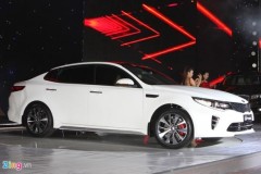 Chi tiết Kia Optima: Đối thủ giá rẻ của Toyota Camry ở VN