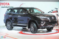 Toyota Fortuner 2017 ra mắt tại Việt Nam, chưa có giá bán