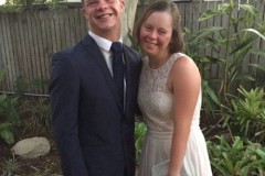 Cặp đôi mắc Down quyết sinh con dù gặp phải sự phản đối dữ dội từ gia đình