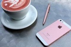 3 smartphone "mi nhon" màu hồng và vàng hồng cho bạn gái ngày 20/10