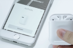 Apple hoãn ngày bán tai nghe AirPods, không có hàng trong tháng 10