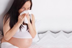 Bà bầu nhiễm virus Zika cần xử trí ra sao