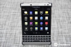 Blackberry Passport chính hãng bất ngờ giảm giá mạnh