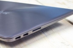Chromebook cao cấp từ Asus lộ diện: Vỏ kim loại nguyên khối