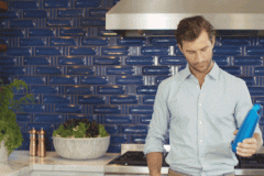 Ecomo: Bình nước thông minh có khả năng lọc và kiểm tra chất lượng nước uống