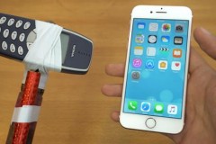 iPhone 7 có bền hơn điện thoại "cục gạch" Nokia 3310 "thần thánh"?