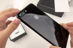 iPhone 7 Plus màu Jet Black sẽ đỡ khan hàng trong thời gian tới