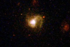 Kính viễn vọng quan sát ngôi sao sinh ba trong vũ trụ