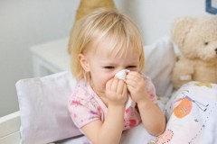 Những bệnh trẻ dễ mắc khi gió lạnh đầu mùa