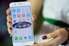 OPPO R9S với camera selfie 13 MP xuất hiện trong clip mới