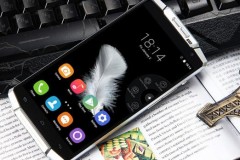 Smartphone tầm trung pin 10.000 mAh chuẩn bị trình làng