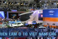 Toyota Fortuner mới sẽ có mặt tại Triển lãm ôtô Việt Nam 2016