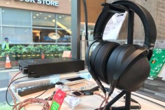 Trên tay Sony MDR-Z1R - Driver 70mm, thiết kế Fibonacci, giá 40 triệu đồng