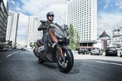 Trình làng tay ga Yamaha X-MAX 300 2017 hoàn toàn mới