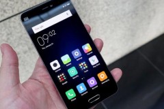 Xiaomi "Meri" rò rỉ loạt ảnh: Vỏ kim loại, kính cong 2.5D