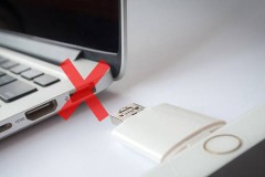 USB sắp thành quá khứ với thiết bị Apple