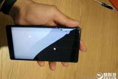 Cảnh báo: Xiaomi Mi Mix rất dễ vỡ