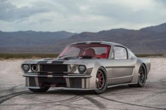 Ford Mustang đời 1965 được "lột xác" toàn diện để tham dự SEMA 2016