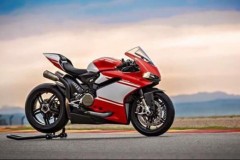 Siêu mô tô nhẹ nhất của Ducati bất ngờ "hiện nguyên hình", giá 80.000 USD