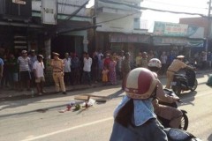 Nam thanh niên đi xe máy bị xe tải cán tử vong thương tâm