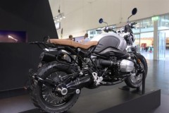 BMW R NineT Scrambler độ Rizoma trông thế nào