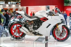 Ducati Supersport 2017 - "Hoa hậu" của triển lãm EICMA 2016