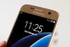 Màn hình AMOLED sẽ là nguyên nhân khiến smartphone 2017 “đội” giá?