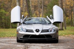 'Soi' bộ ba siêu xe Ferrari - Porsche - McLaren đầu Thế kỷ 21