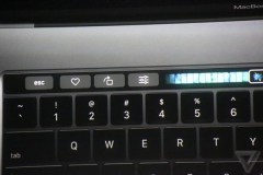 Ai là người sản xuất thanh cảm ứng Touch Bar trên Macbook Pro 2016?