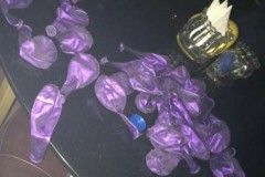 Cảm giác hứng thần nguy hiểm khi hít khí cười