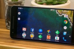 Google không muốn sạc nhanh độc quyền trên điện thoại Android