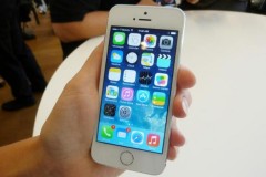 iPhone 5S vẫn "đắt như tôm tươi" dù iPhone 6 xuống chỉ còn 5 triệu đồng