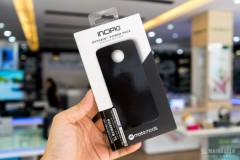 Khui hộp Moto Mod Power Pack - Ốp lưng kiêm sạc dự phòng của Moto Z Series