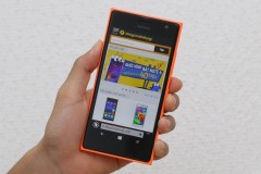 Lumia 730 với camera hàng hiệu tiếp tục giảm giá sốc
