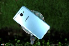 Trên tay Galaxy A8 2016 xanh ngọc tại Việt Nam, giá 9 triệu đồng