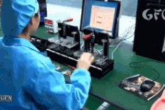 Bên trong nhà máy sản xuất smartphone giá rẻ Trung Quốc có gì?