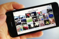 Cách chuyển ảnh vào cuộn camera iPhone nhanh nhất