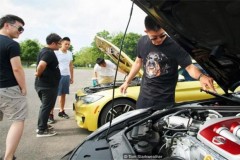 Con nhà giàu Trung Quốc "đốt tiền" trên đất Mỹ