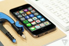 Những smartphone giảm giá mạnh dịp cuối năm