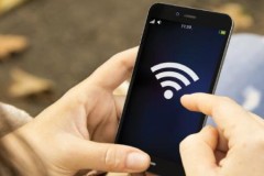 Cách dùng wifi khi cúp điện với sạc dự phòng và 30.000 đồng