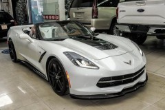 Chevrolet Corvette C7 Stingray mui trần ‘nguyên tem’ hàng hiếm tại Việt Nam