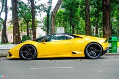 Cường Đôla độ Lamborghini Huracan ôm sát mặt đất